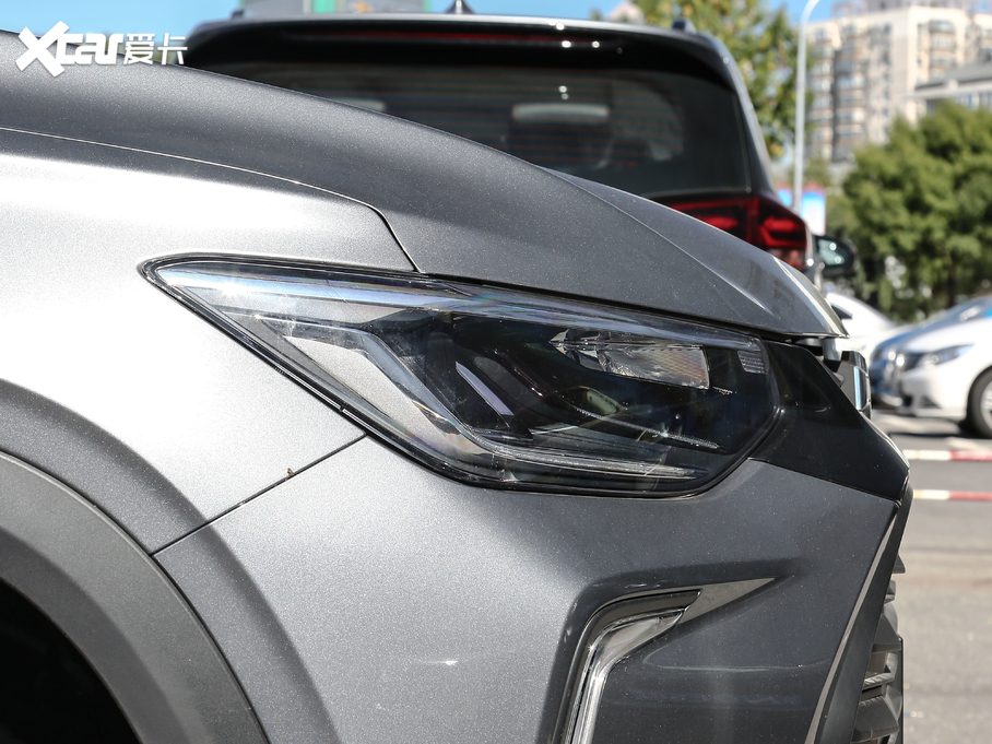 2019 Redline 335T CVTO VI