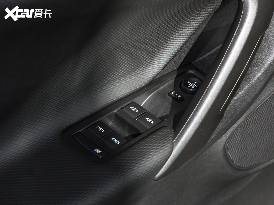 2019(chung) Redline 335T CVT (gu)VI