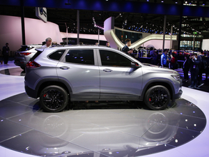 2019Redline 335T CVT VI w^