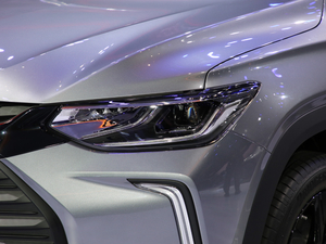 2019Redline 335T CVT VI ^