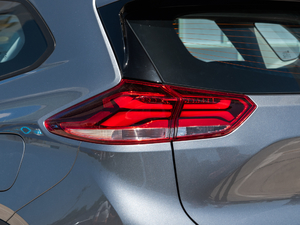 2019Redline 325T ԄȤ VI ^