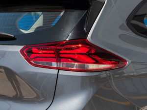 2019Redline 325T ԄȤ VI ^