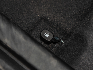 2019Redline 325T ԄȤ VI g