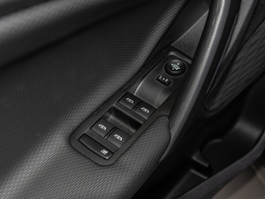 2019Redline 325T Ԅ(dng)Ȥ VI {܇ƅ^(q)	