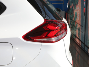 2019Redline 335T CVT VI ^