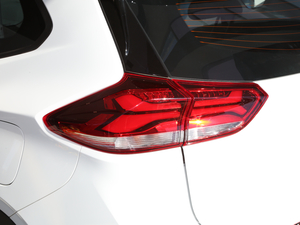 2019Redline 335T CVT VI ^