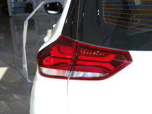 2019Redline 335T CVT VI ^