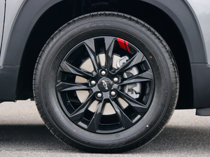 2019款435T Redline CVT驰锐版 国VI 轮圈