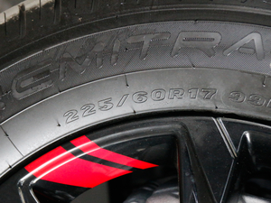 2019款435T Redline CVT驰锐版 国VI 轮胎尺寸