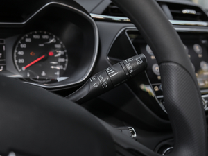 2019款435T Redline CVT锋锐版 国VI 中控区