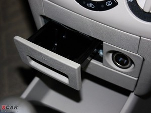 2009款1.4SE 手动 中控区