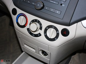2009款1.4SE 手动 中控区