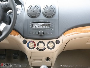 2009款1.4SE 手动 中控台