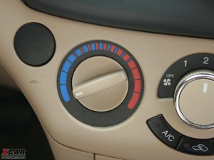 2009款1.4SE 自动 中控区