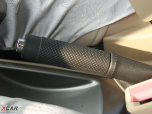2009款1.4SE 自动 驻车制动器