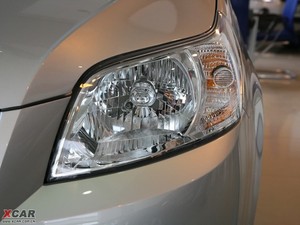 2009款1.2SL 手动 大灯