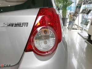 2009款1.2SL 手动 尾灯