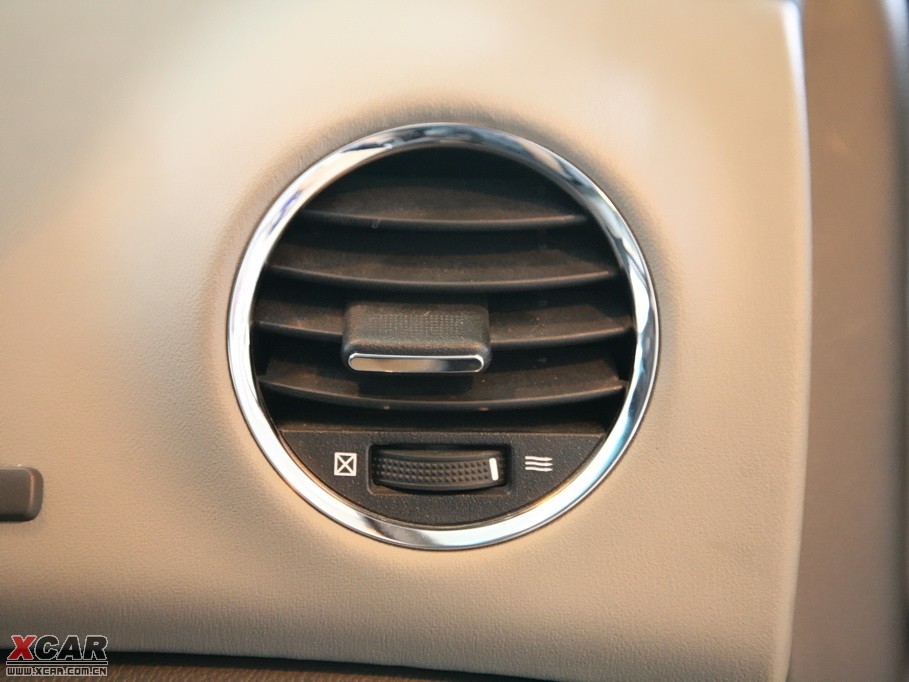 2009�����Ɲ���� 1.8L �Ԅ� SX