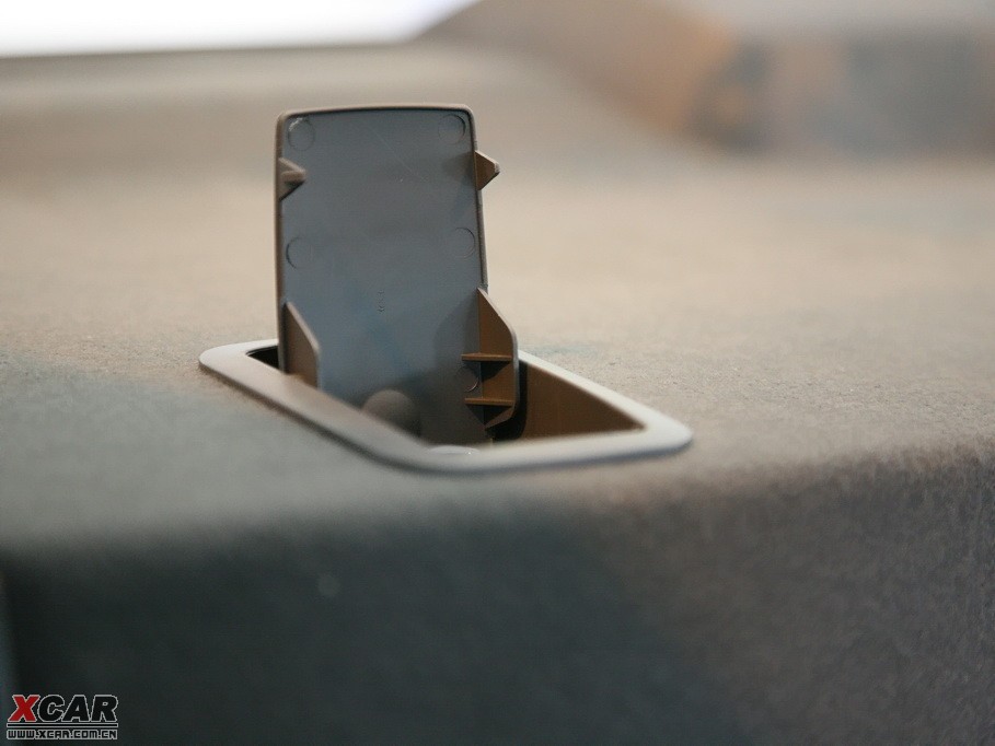 2009�����Ɲ���� 1.8L �Ԅ� SX