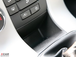 2009款1.6L 手动 SL 空间座椅