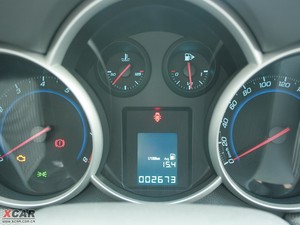 2009款1.6L 手动 SE 中控区