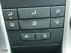 2009款1.6L 手动 SE 中控区