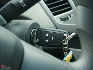 2009款1.6L 手动 SE 中控区