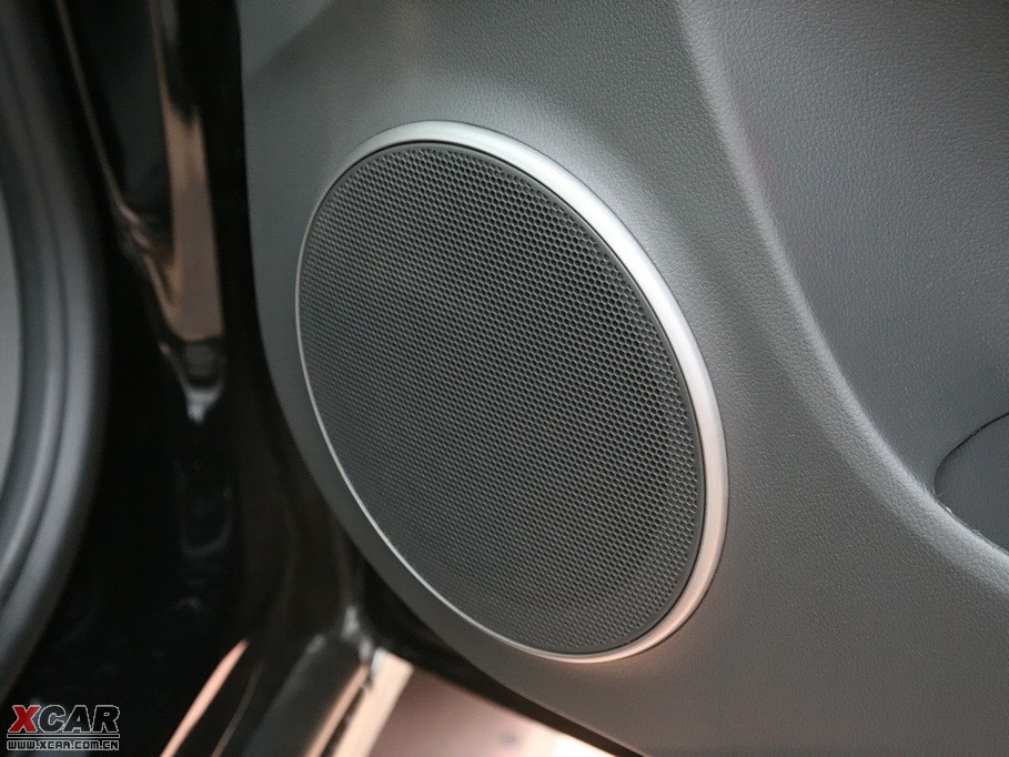 2009�����Ɲ���� 1.8L �Ԅ�(d��ng) SE