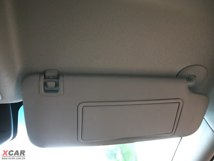 2009�����Ɲ���� 1.8L �Ԅ� SX