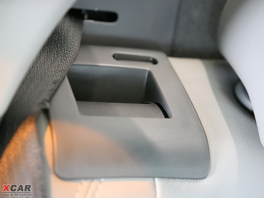 2009�����Ɲ���� 1.8L �Ԅ� SX