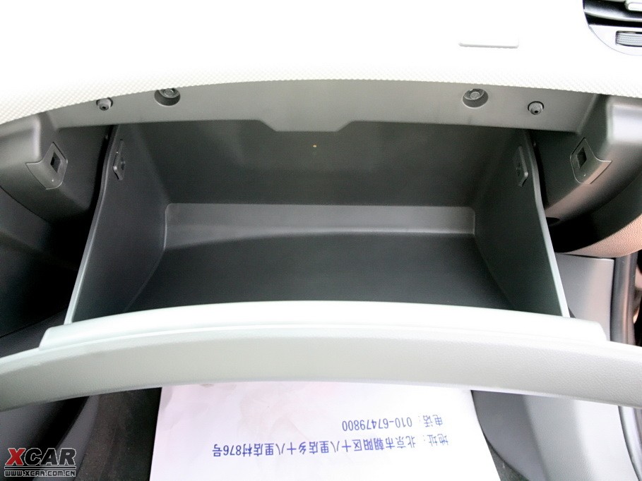 2009�����Ɲ���� 1.8L �Ԅ� SE