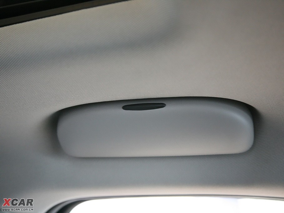 2009�����Ɲ���� 1.8L �Ԅ� SX