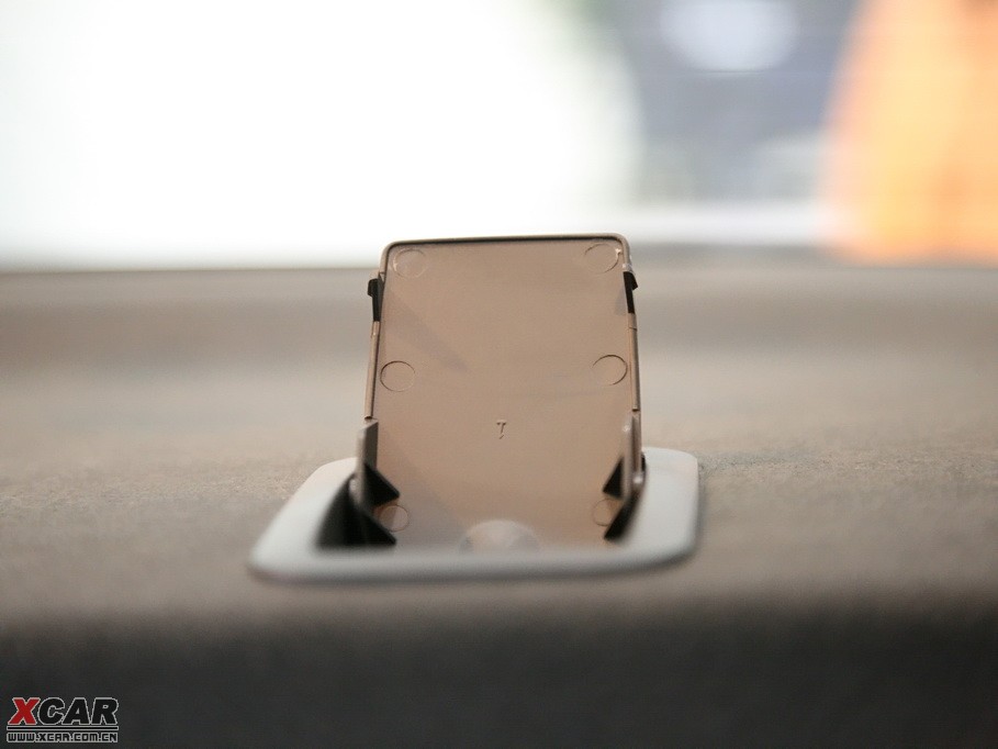 2009�����Ɲ���� 1.8L �Ԅ� SX