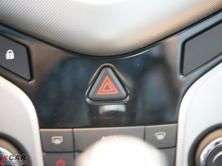 2009�����Ɲ���� 1.8L �Ԅ� SX