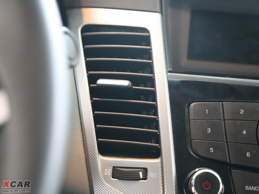 2009�����Ɲ���� 1.8L �Ԅ� SX