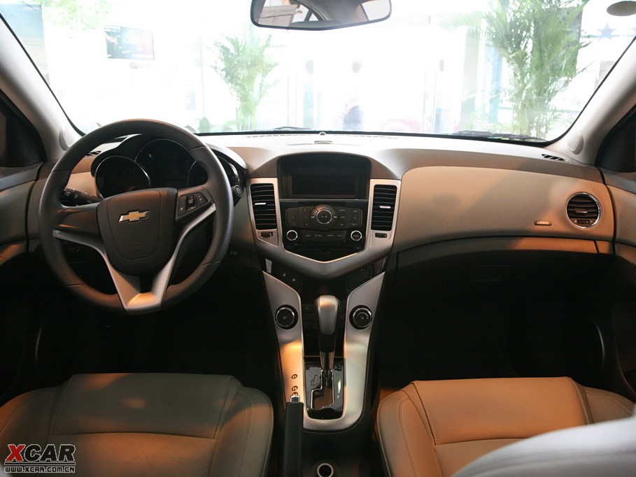 2009�����Ɲ���� 1.8L �Ԅ� SX