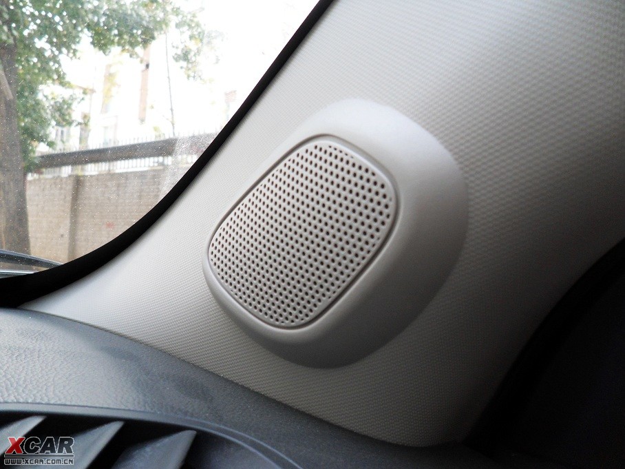 2009�����Ɲ���� 1.8L �Ԅ�(d��ng) SE