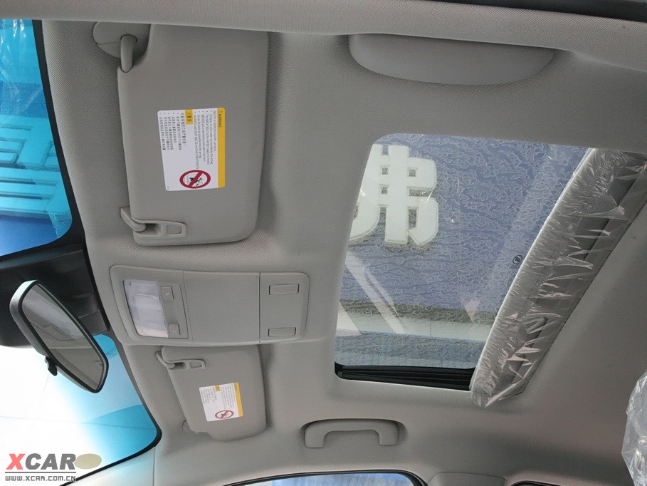 2009�����Ɲ���� 1.8L �Ԅ� SE