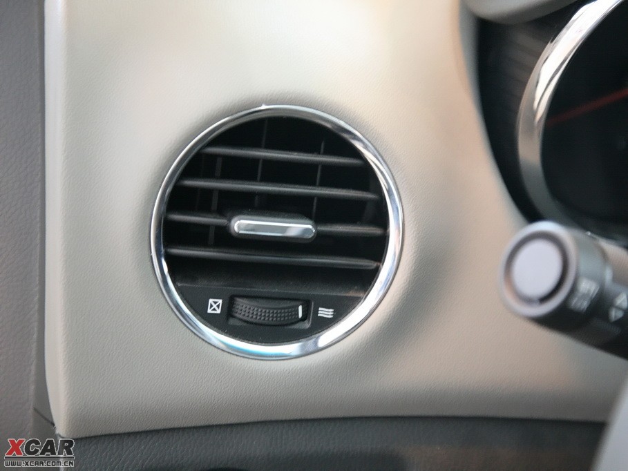 2009�����Ɲ���� 1.8L �Ԅ� SX