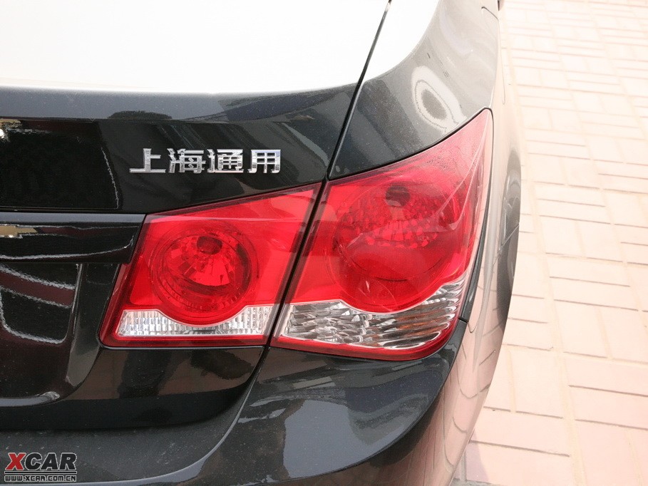 2009Ɲ 1.8L Ԅ SE