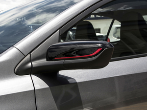 2020Ŀ Redline 325T Ԅҫ ^