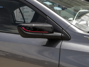 2020Ŀ Redline 325T Ԅҫ ^