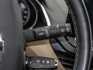 2020Ŀ Redline 325T Ԅҫ п؅^(q)