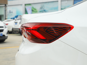 2020Ŀ Redline 325T Ԅа ^