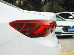 2020Ŀ Redline 325T Ԅа ^