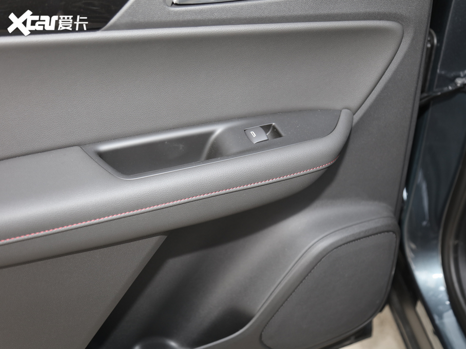 2020ѩm_ RS 650T Twin-Clutch7