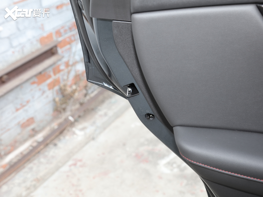 2020ѩm_ RS 650T Twin-Clutch7