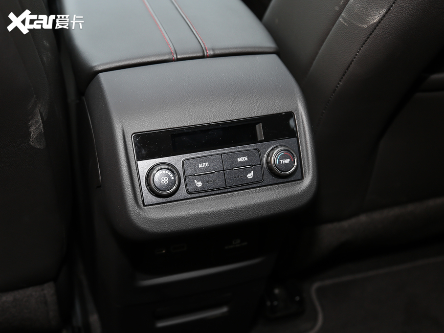 2020ѩm_ RS 650T Twin-Clutch7