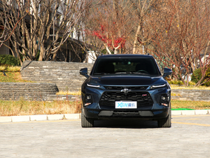 2020款RS 650T Twin-Clutch四驱7座擎版 整体外观