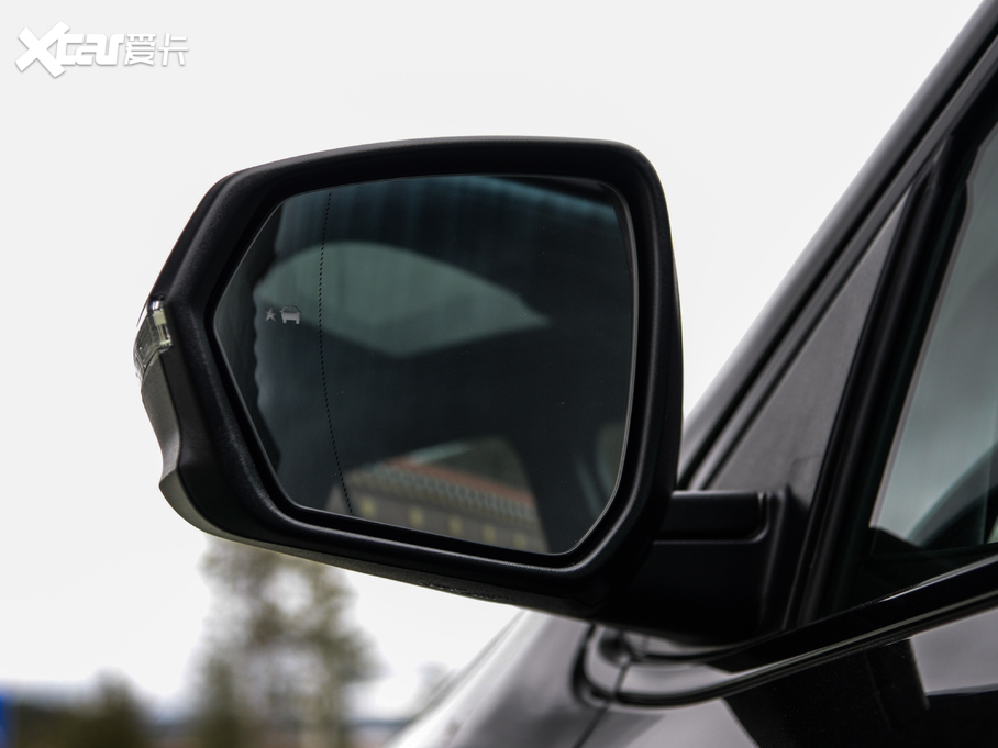 2021̽ 550T RS (q)ܺ